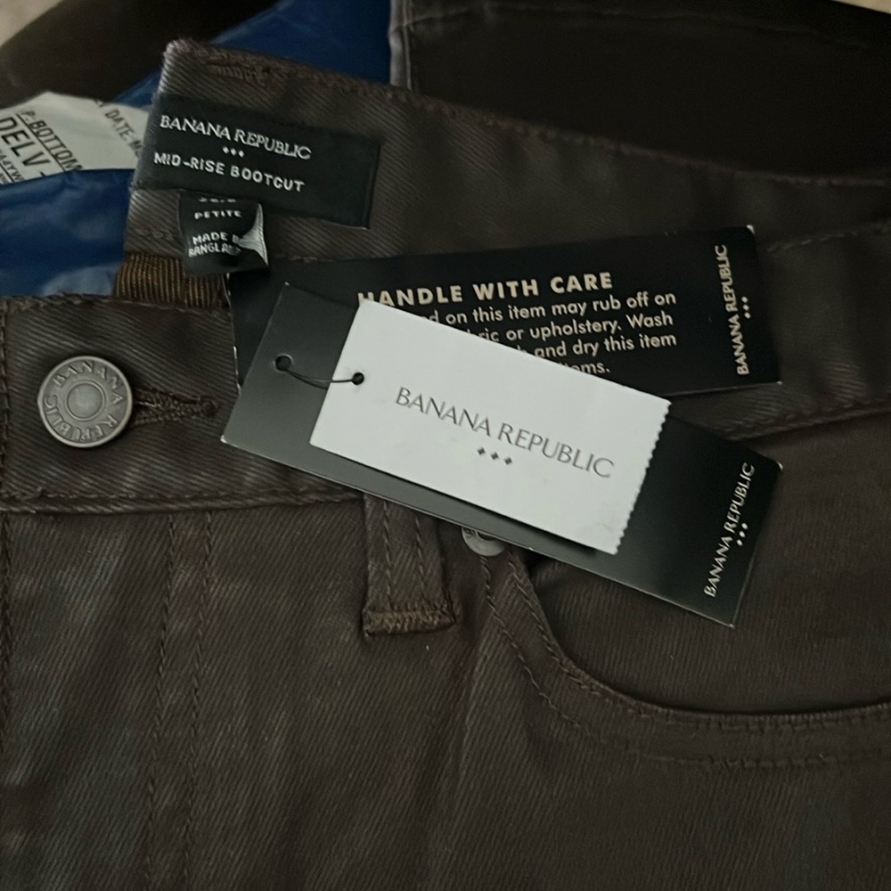 Banana Republic Mid-Rise Bootcut Coated Jeans. - Picture 5 of 6